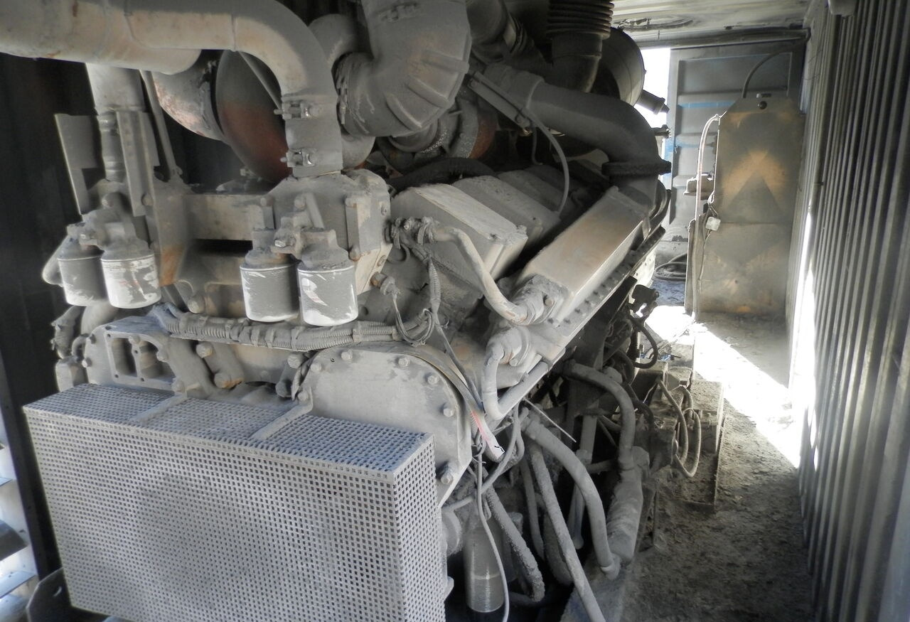 Cummins KTTA38-G - Elektroģenerators: foto 3 Cummins KTTA38-G - Elektroģenerators: foto 3