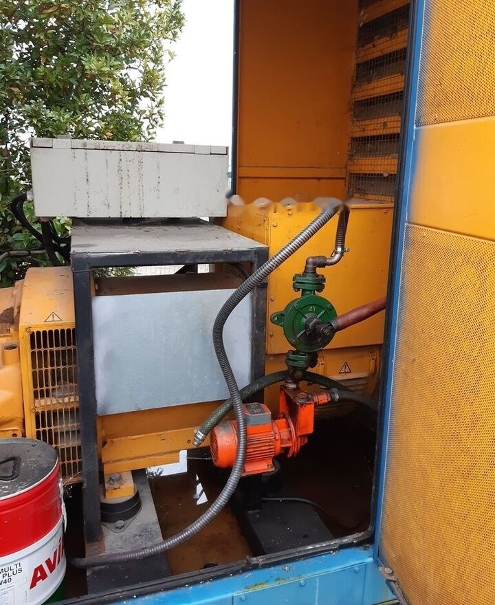 Volvo 380 kVa TAD1230 - Elektroģenerators: foto 5 Volvo 380 kVa TAD1230 - Elektroģenerators: foto 5