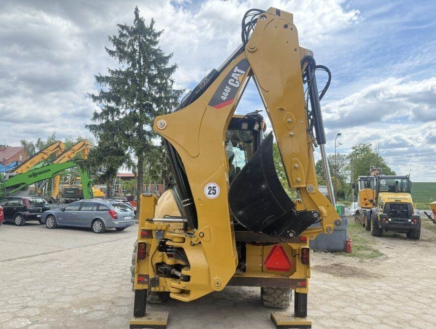 CAT 444F  - Ekskavators-iekrāvējs: foto 4 CAT 444F  - Ekskavators-iekrāvējs: foto 4