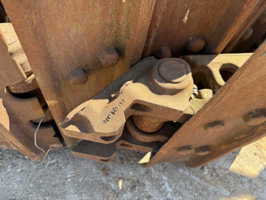 CAT D7 D8 XL - Rāmis/ Šasija - Celtniecības tehnika: foto 4 CAT D7 D8 XL - Rāmis/ Šasija - Celtniecības tehnika: foto 4