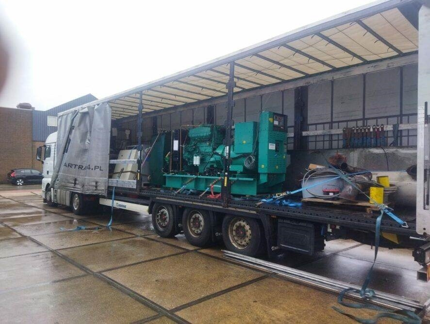 Cummins Generator Cummins C440 D5 - Elektroģenerators: foto 3 Cummins Generator Cummins C440 D5 - Elektroģenerators: foto 3