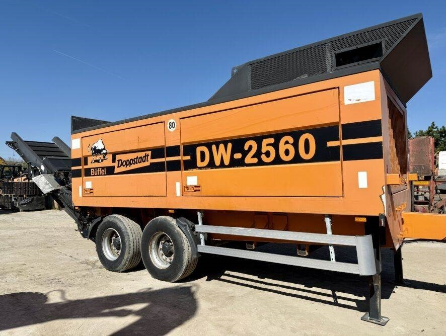 Doppstadt DW2560 - Industriālais smalcinātājs: foto 1 Doppstadt DW2560 - Industriālais smalcinātājs: foto 1