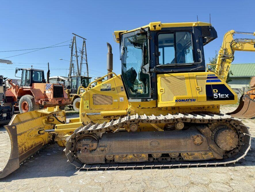 Komatsu D51EX-22  - Buldozers: foto 1 Komatsu D51EX-22  - Buldozers: foto 1