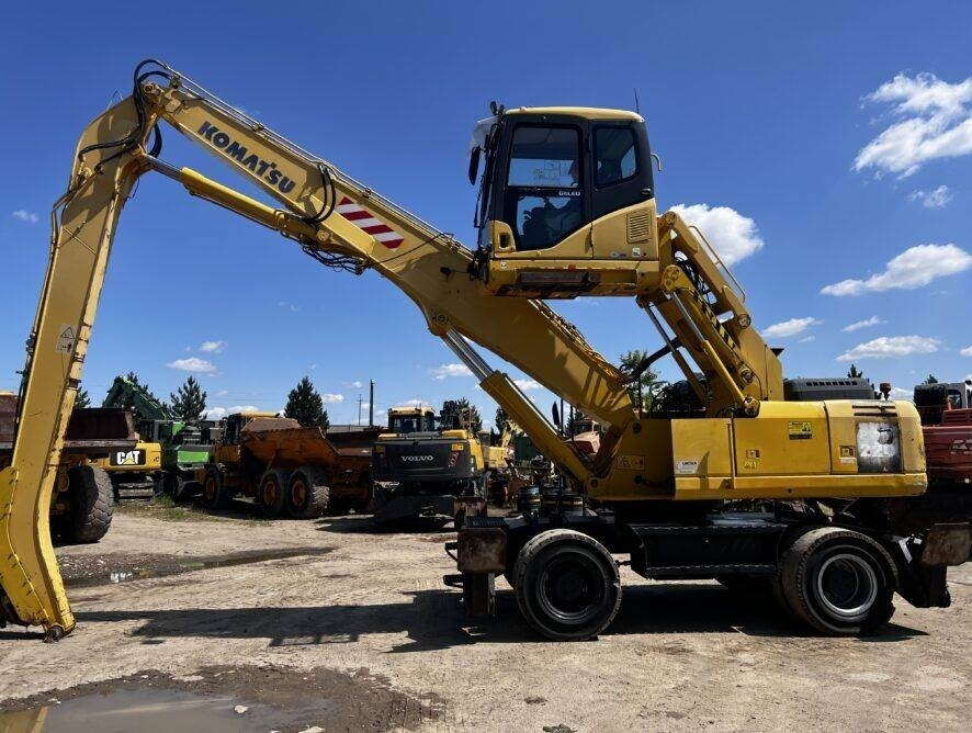 Komatsu PW220MH MH - Atkritumu iekrāvējs: foto 2 Komatsu PW220MH MH - Atkritumu iekrāvējs: foto 2
