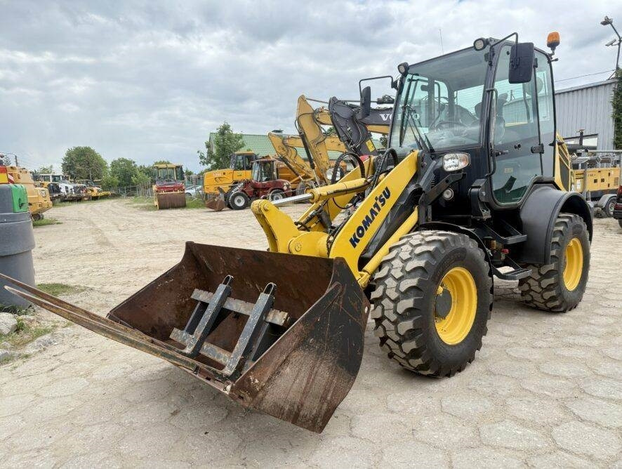 Komatsu WA80M-7 - Riteņu iekrāvējs: foto 3 Komatsu WA80M-7 - Riteņu iekrāvējs: foto 3