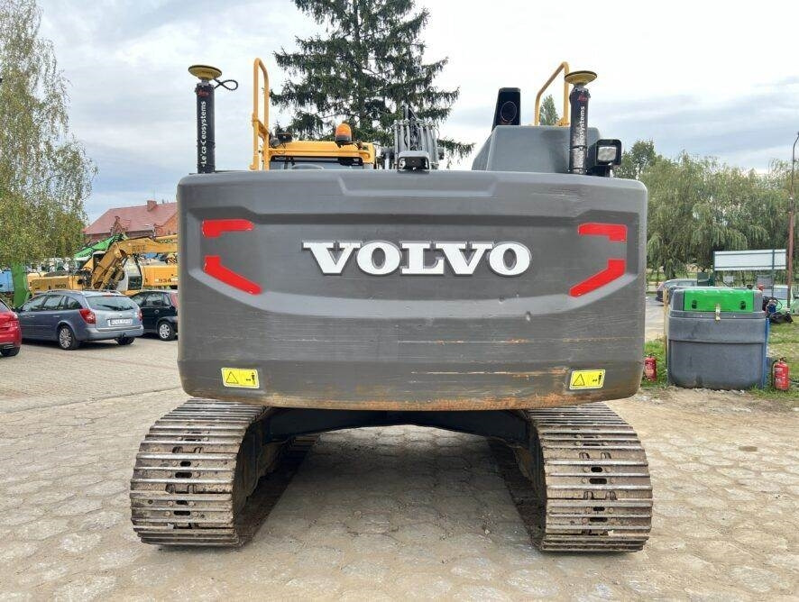 Volvo EC220EL - Kāpurķēžu ekskavators: foto 3 Volvo EC220EL - Kāpurķēžu ekskavators: foto 3