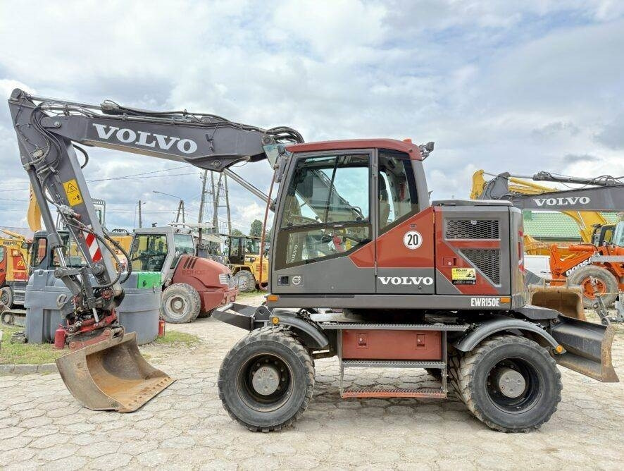 Volvo EWR150E - Riteņu ekskavators: foto 2 Volvo EWR150E - Riteņu ekskavators: foto 2