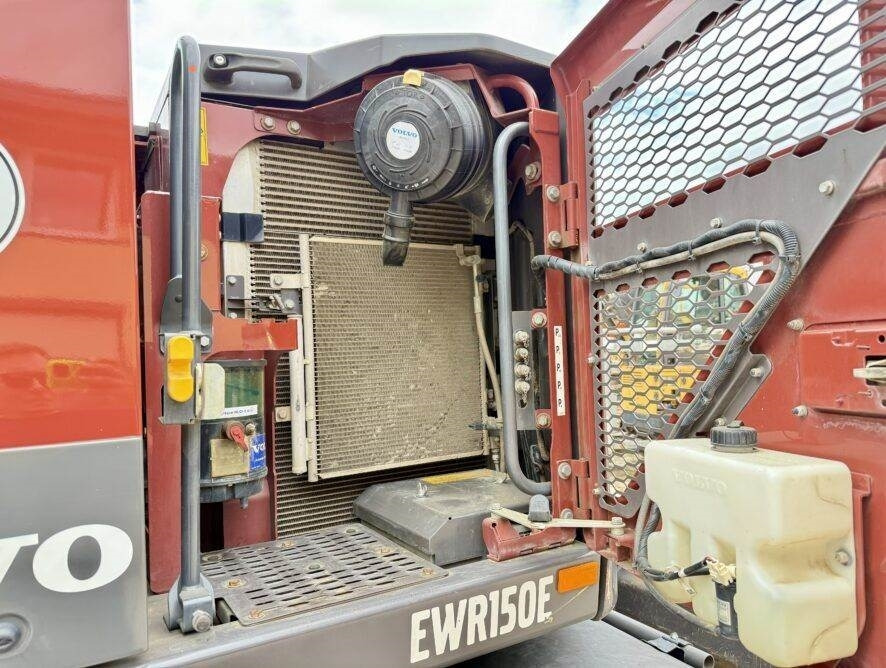 Riteņu ekskavators Volvo EWR150E: foto 7 Riteņu ekskavators Volvo EWR150E: foto 7