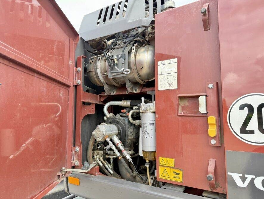 Riteņu ekskavators Volvo EWR150E: foto 6 Riteņu ekskavators Volvo EWR150E: foto 6