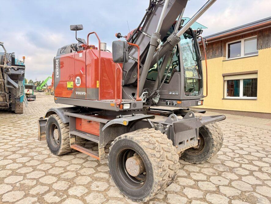 Volvo EWR150E - Riteņu ekskavators: foto 5 Volvo EWR150E - Riteņu ekskavators: foto 5