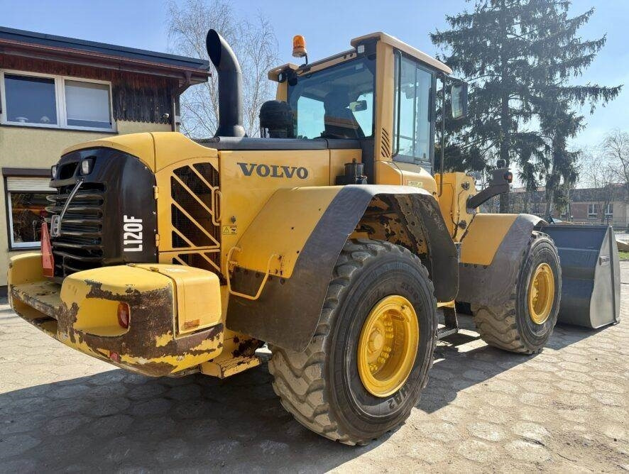 Volvo L120F - Riteņu iekrāvējs: foto 4 Volvo L120F - Riteņu iekrāvējs: foto 4