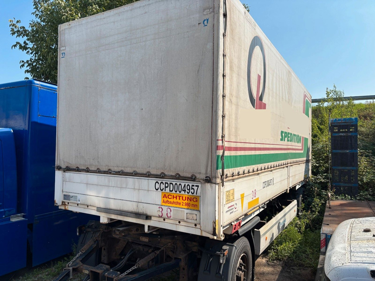 Krone AZ Alubordwände/Luft/Scheibe/BPW - Piekabe ar tentu: foto 1 Krone AZ Alubordwände/Luft/Scheibe/BPW - Piekabe ar tentu: foto 1