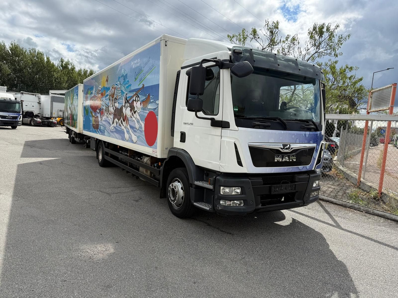 MAN TGM 15.290 kein 12.250 - Kravas automašīna ar slēgto virsbūvi: foto 2 MAN TGM 15.290 kein 12.250 - Kravas automašīna ar slēgto virsbūvi: foto 2