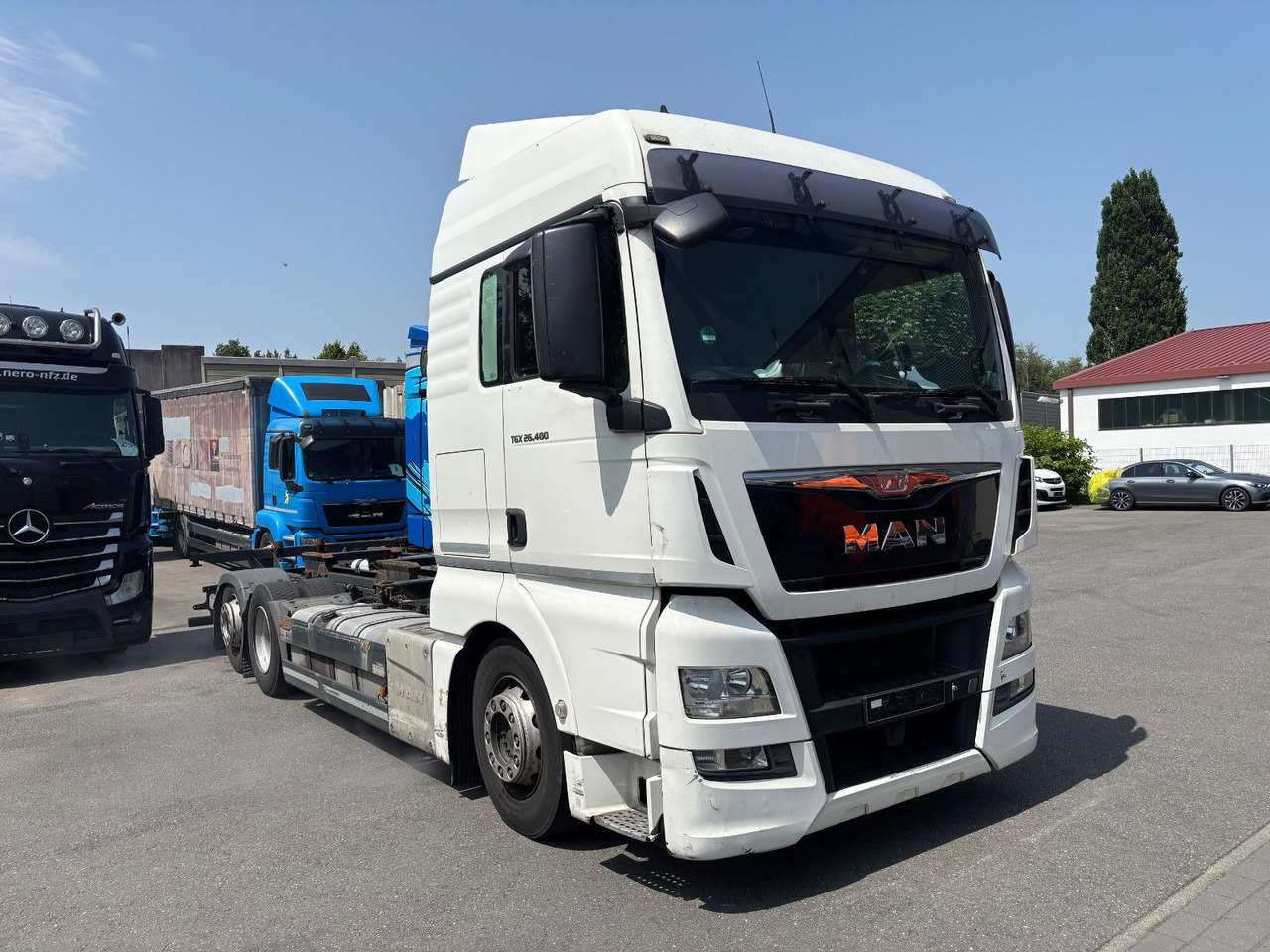 MAN TGX 26.400 Retarder/Lift/ - Konteineru vedējs/ Kravas automašīna ar noņemamā virsbūve: foto 2 MAN TGX 26.400 Retarder/Lift/ - Konteineru vedējs/ Kravas automašīna ar noņemamā virsbūve: foto 2