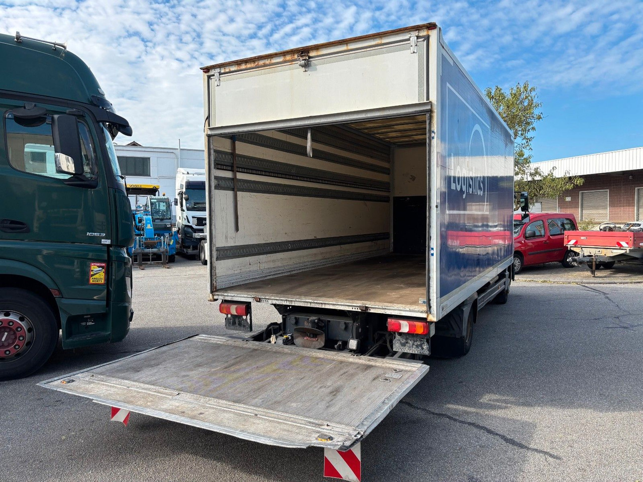 Mercedes-Benz Atego 821 Luft/LBW/EU6/Klima/Navi - Furgons ar slēgtā virsbūve: foto 5 Mercedes-Benz Atego 821 Luft/LBW/EU6/Klima/Navi - Furgons ar slēgtā virsbūve: foto 5