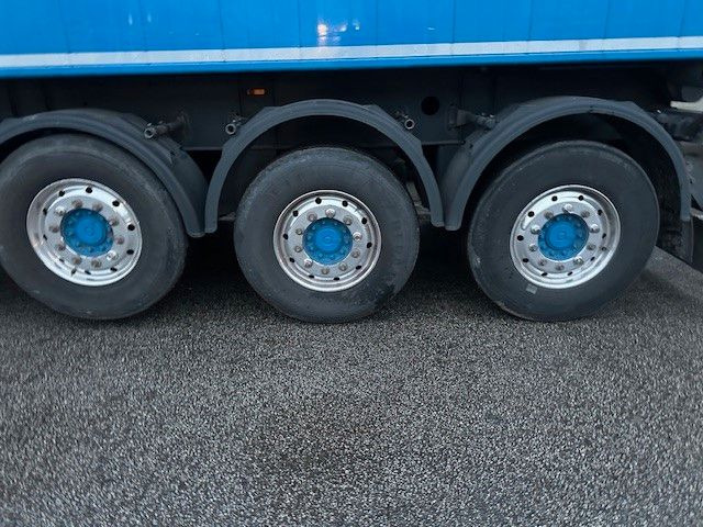 Reisch 50 m³ GETREIDE Reisch 50 m³ GETREIDE - Puspiekabe pašizgāzējs: foto 4 Reisch 50 m³ GETREIDE Reisch 50 m³ GETREIDE - Puspiekabe pašizgāzējs: foto 4