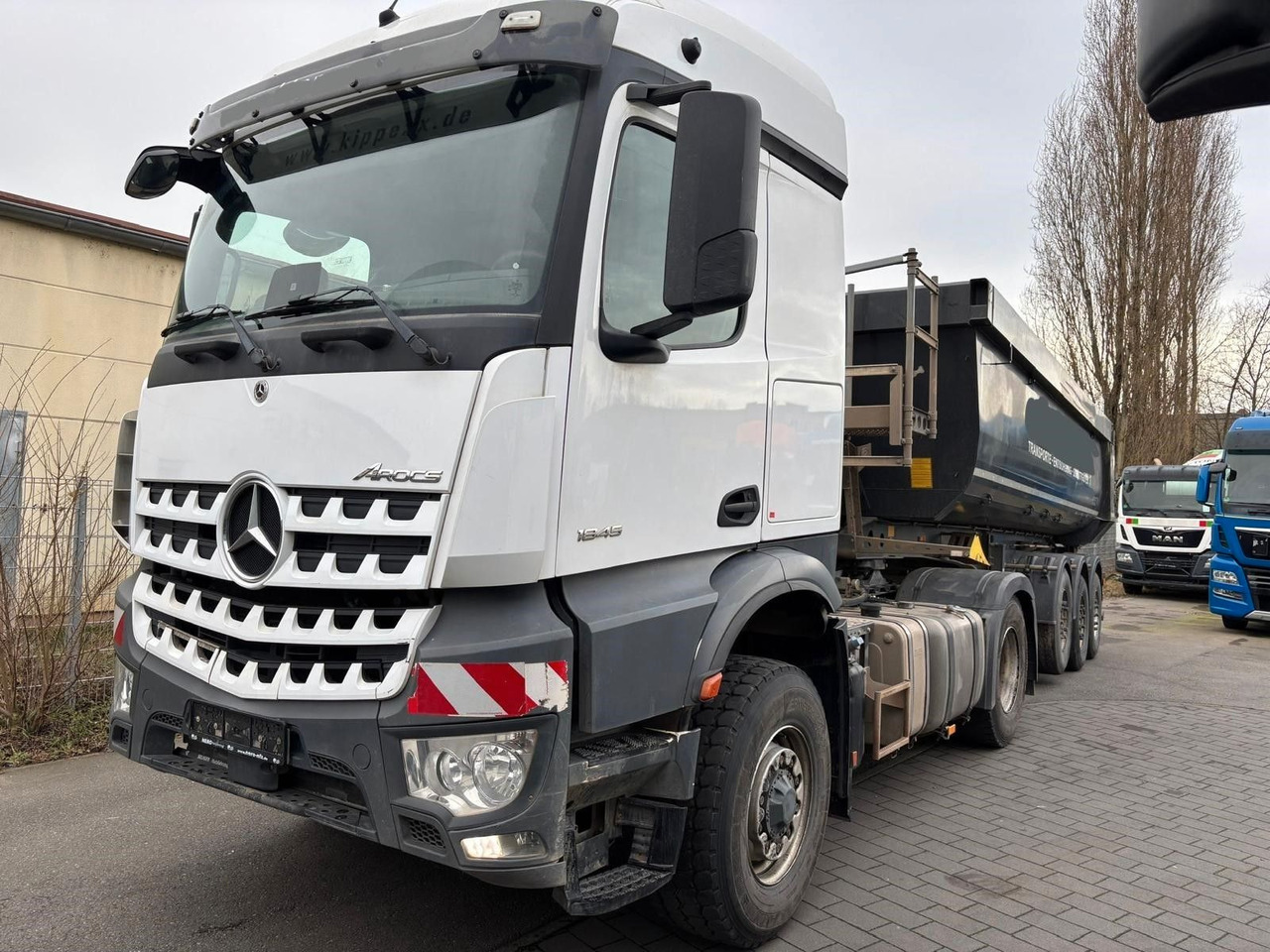 Mercedes-Benz 1845 4x4/Retarder/Kipphydraulik - Vilcējs: foto 1 Mercedes-Benz 1845 4x4/Retarder/Kipphydraulik - Vilcējs: foto 1