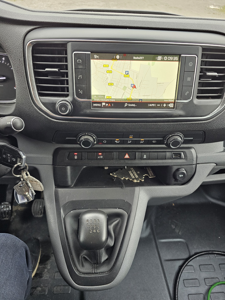 Citroen JUMPY CHLODNIA MROZNIA CARRIER+230V KLIMA NAVI EURO6 [ Copy ] līzingu Citroen JUMPY CHLODNIA MROZNIA CARRIER+230V KLIMA NAVI EURO6 [ Copy ]: foto 8