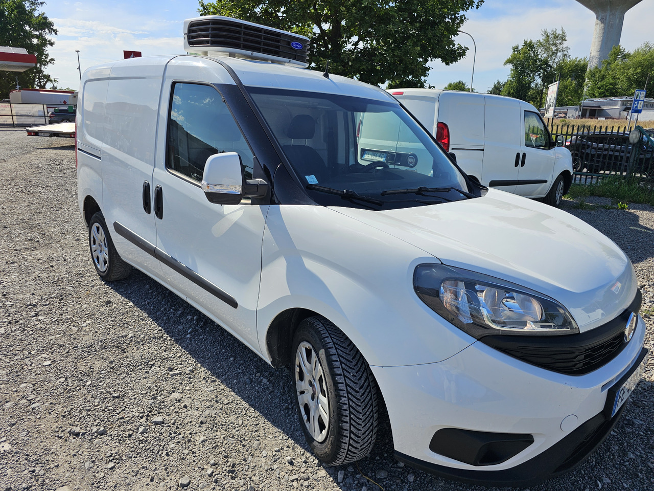FIAT DOBLO CHLODNIA MROZNIA CARRIER KLIMA EURO6 - Komercauto refrižerators: foto 4 FIAT DOBLO CHLODNIA MROZNIA CARRIER KLIMA EURO6 - Komercauto refrižerators: foto 4