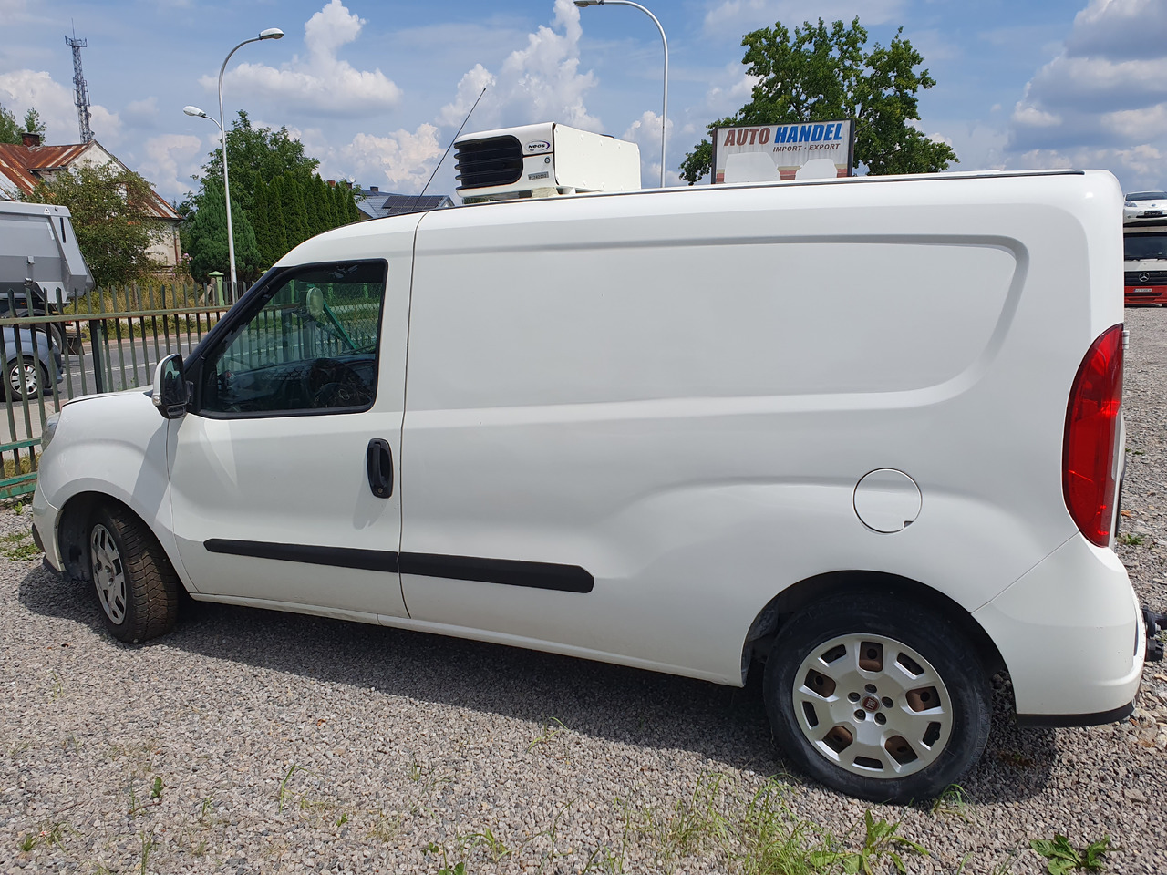 FIAT DOBLO LONG CHLODNIA carrier KLIMA EURO6 - Komercauto refrižerators: foto 4 FIAT DOBLO LONG CHLODNIA carrier KLIMA EURO6 - Komercauto refrižerators: foto 4