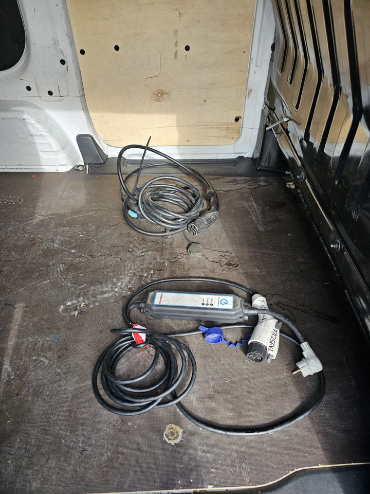 NISSAN E-NV200  ELEKTRYCZNY 40 KV 250 km klima kamera [ Copy ] [ Copy ] līzingu NISSAN E-NV200  ELEKTRYCZNY 40 KV 250 km klima kamera [ Copy ] [ Copy ]: foto 13