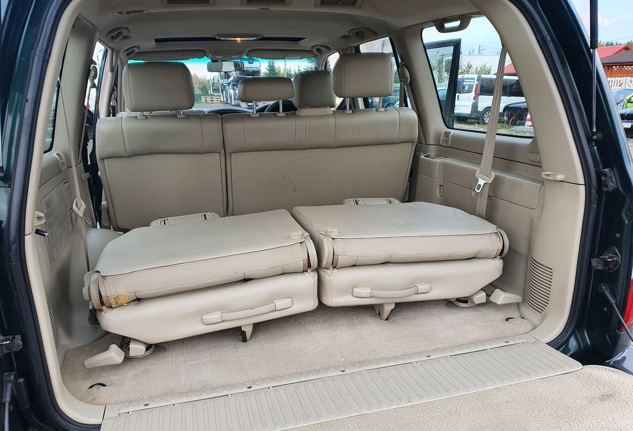 Vieglā automašīna Toyota LAND CRUISER 100 4,2 TD KLIMA 7 OSOB: foto 8