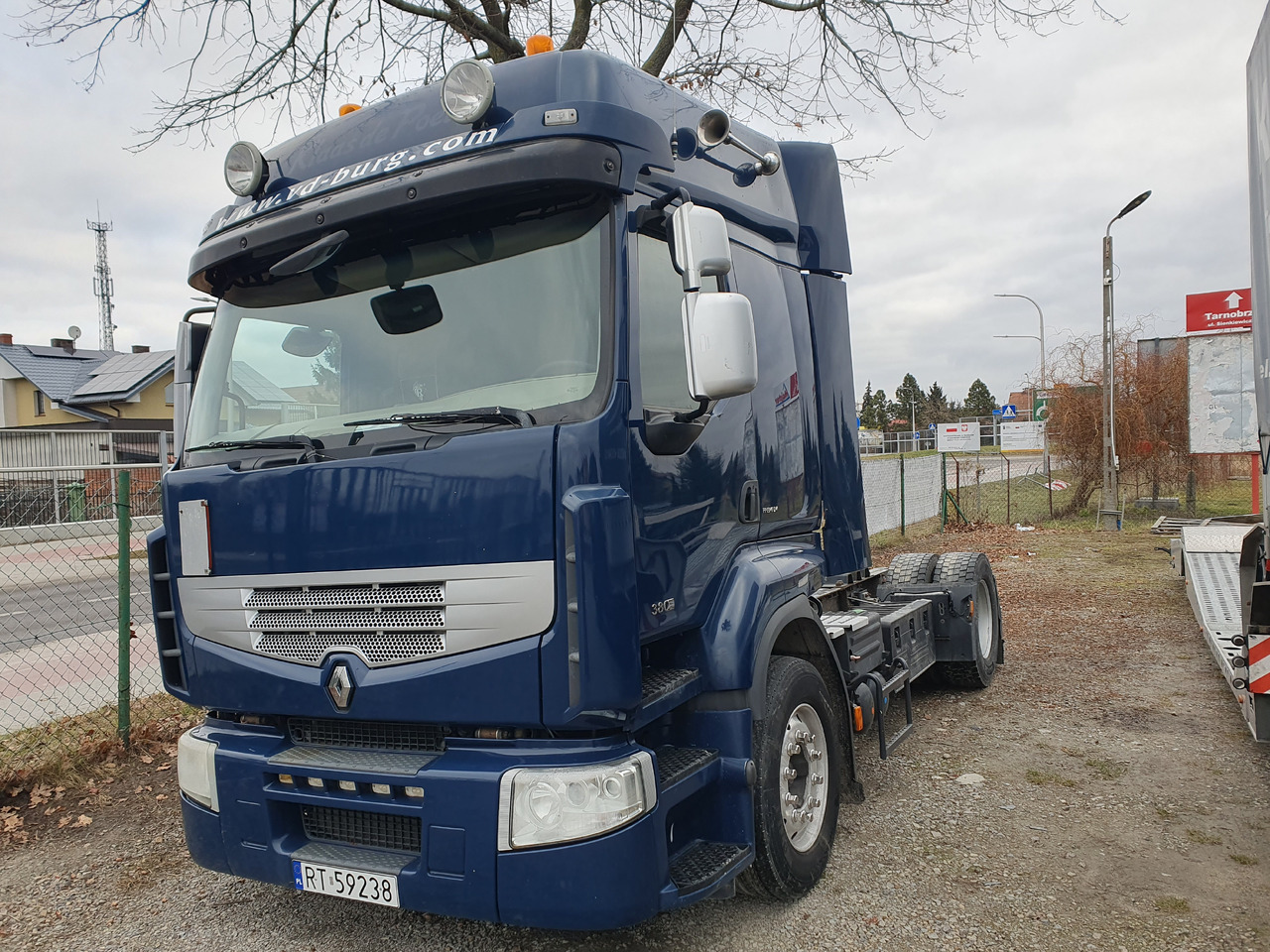 RENAULT PREMIUM AUTOMAT KLIMA WEBASTO ALU FELGI EURO5 - Vilcējs: foto 1 RENAULT PREMIUM AUTOMAT KLIMA WEBASTO ALU FELGI EURO5 - Vilcējs: foto 1