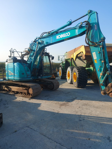 2017 Kobelco SK140SR LC-5 - Ekskavators: foto 1 2017 Kobelco SK140SR LC-5 - Ekskavators: foto 1