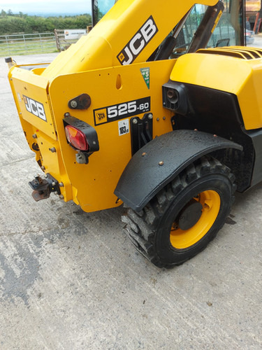 Teleskopiskais iekrāvējs 2021 JCB 525-60: foto 6