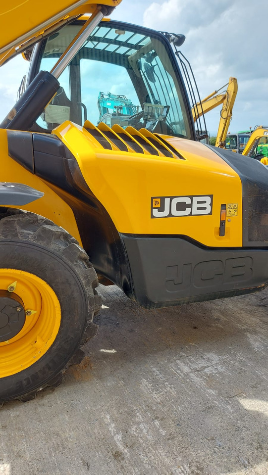 JCB 540-140 līzingu JCB 540-140: foto 8 JCB 540-140 līzingu JCB 540-140: foto 8
