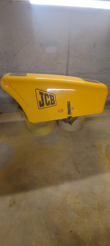 JCB Bonnet - Motora pārsegs - Celtniecības tehnika: foto 3 JCB Bonnet - Motora pārsegs - Celtniecības tehnika: foto 3