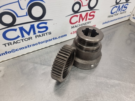 Case 1690, 1594, 1694 Rear Axle Differential Sleeve And Gear K940723, K940722 - Aizmugurējā ass: foto 5 Case 1690, 1594, 1694 Rear Axle Differential Sleeve And Gear K940723, K940722 - Aizmugurējā ass: foto 5