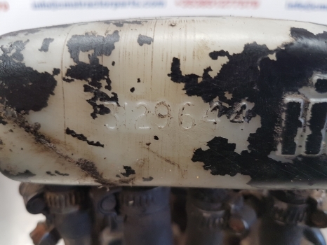Case 856 Xl, 844 Xl, 745 Xl, 743 Xl Brake Master Cylinders 1287846c91, 226301a1 - Bremžu cilindrs - Traktors: foto 4 Case 856 Xl, 844 Xl, 745 Xl, 743 Xl Brake Master Cylinders 1287846c91, 226301a1 - Bremžu cilindrs - Traktors: foto 4