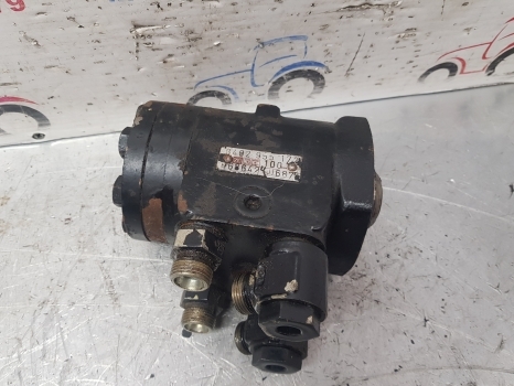 Case 956, 1056 Xl Zf Steering Orbital Unit 8492955172, 1328132c92 - Stūres iekārta - Traktors: foto 5 Case 956, 1056 Xl Zf Steering Orbital Unit 8492955172, 1328132c92 - Stūres iekārta - Traktors: foto 5