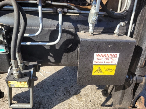 Case Mxm120, Mxm140, Mxm130 New Holland Tm120, Tm140, Tm150 Rossmore Loader - Frontālais iekrāvējs: foto 3 Case Mxm120, Mxm140, Mxm130 New Holland Tm120, Tm140, Tm150 Rossmore Loader - Frontālais iekrāvējs: foto 3