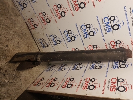Claas Arion 500, 600 Series A18, A19, A20 640 Exhaust Pipe Extension 0021799761 - Izpūtējs - Traktors: foto 1 Claas Arion 500, 600 Series A18, A19, A20 640 Exhaust Pipe Extension 0021799761 - Izpūtējs - Traktors: foto 1