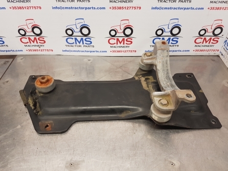 Claas Arion 640, 500, 600 Catalyst Filter Support 0011470820, 0011470480 - Izplūdes sistēma - Traktors: foto 1 Claas Arion 640, 500, 600 Catalyst Filter Support 0011470820, 0011470480 - Izplūdes sistēma - Traktors: foto 1