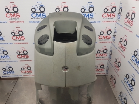 Claas Arion 640, 950, 850, 600 Cab Front Panel Assy 0021516693, 0021516694 - Kabīne un interjers - Traktors: foto 1 Claas Arion 640, 950, 850, 600 Cab Front Panel Assy 0021516693, 0021516694 - Kabīne un interjers - Traktors: foto 1