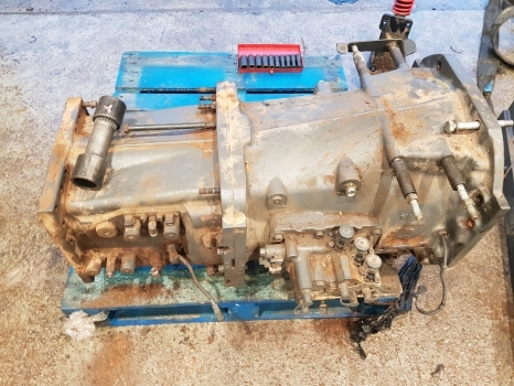 Claas Arion 640 A36 Hexashift Transmission Complete 0011313610, 0011313611 - Pārnesumkārba - Traktors: foto 1 Claas Arion 640 A36 Hexashift Transmission Complete 0011313610, 0011313611 - Pārnesumkārba - Traktors: foto 1
