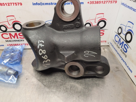 Priekšējā ass Claas Case Mccormick Carraro Si Front Axle Swivel Housing Lhs 11659, 066656: foto 6
