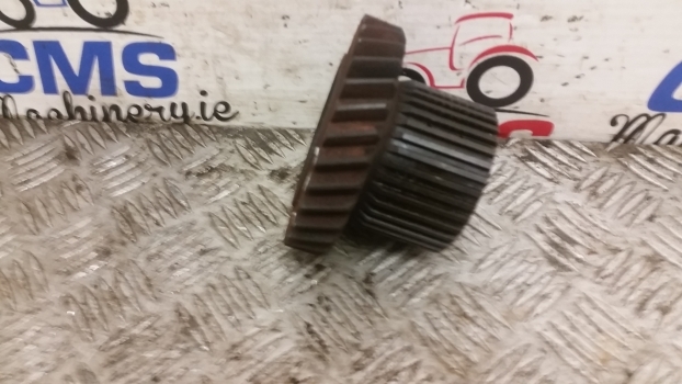 Deutz Agrotron 150 Transmission Hub Gear Z32 Zf2093314004, 04427567 - Transmisija - Traktors: foto 1 Deutz Agrotron 150 Transmission Hub Gear Z32 Zf2093314004, 04427567 - Transmisija - Traktors: foto 1