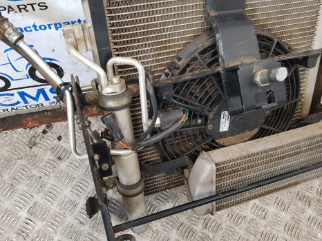 Deutz Agrotron 6120.4, 6140 Front Air Conditioning Unit 0.018.6437.4/10, - Gaisa kondicionēšanas daļa: foto 4 Deutz Agrotron 6120.4, 6140 Front Air Conditioning Unit 0.018.6437.4/10, - Gaisa kondicionēšanas daļa: foto 4