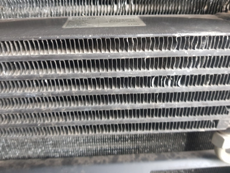 Deutz Agrotron M620, M600, M610, M640, Ttv610, L710 Fuel Cooler 0.015.8483.2 - Dzesēšanas sistēma - Traktors: foto 5 Deutz Agrotron M620, M600, M610, M640, Ttv610, L710 Fuel Cooler 0.015.8483.2 - Dzesēšanas sistēma - Traktors: foto 5