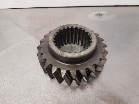 Deutz D7807c, 06, 07, Dx 3.90, D6806 Transmission Gear Z 24 04306920 - Kardānvārpsta - Traktors: foto 2 Deutz D7807c, 06, 07, Dx 3.90, D6806 Transmission Gear Z 24 04306920 - Kardānvārpsta - Traktors: foto 2