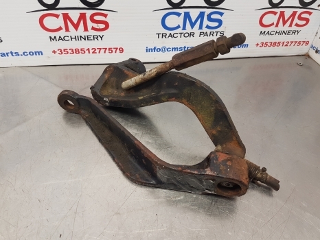Deutz D7807c, Dx 3.90, 3.70 Sc, Vc6807, 7007, 7207 Differential Lever 04316984 - Aizmugurējā ass - Traktors: foto 2 Deutz D7807c, Dx 3.90, 3.70 Sc, Vc6807, 7007, 7207 Differential Lever 04316984 - Aizmugurējā ass - Traktors: foto 2