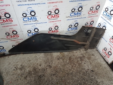 Ew Holland Fiat 60, Tm, M Series Tm125, Tm150, 8160 Side Panel Rhs 82005640 - Virsbūve un ārpuse - Traktors: foto 5 Ew Holland Fiat 60, Tm, M Series Tm125, Tm150, 8160 Side Panel Rhs 82005640 - Virsbūve un ārpuse - Traktors: foto 5