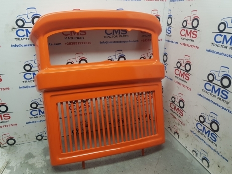 Fiat 1000 Nose Cone Grille Metal And Fibre Glass - Radiatora reste - Traktors: foto 1 Fiat 1000 Nose Cone Grille Metal And Fibre Glass - Radiatora reste - Traktors: foto 1