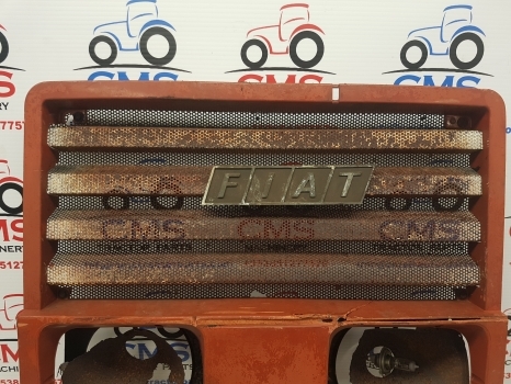 Fiat 110-90,, 90-90, 60-90, 130-90 Front Grille Panel 5132681, 5132244 - Radiatora reste - Traktors: foto 3 Fiat 110-90,, 90-90, 60-90, 130-90 Front Grille Panel 5132681, 5132244 - Radiatora reste - Traktors: foto 3