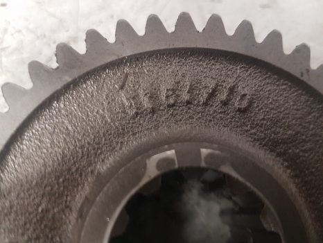 Fiat 140-90, 160-90, 180-90, 8430, 8630, 8830 Hydraulic Pump Drive Gear 5161710 - Hidrauliskais sūknis - Traktors: foto 3 Fiat 140-90, 160-90, 180-90, 8430, 8630, 8830 Hydraulic Pump Drive Gear 5161710 - Hidrauliskais sūknis - Traktors: foto 3