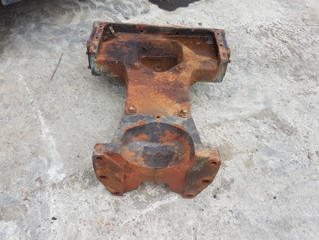 Fiat 70-90, 55-90, 60-90, 80-90 Front Axle Casting, Support 5120492, 5142827 - Priekšējā ass - Traktors: foto 3 Fiat 70-90, 55-90, 60-90, 80-90 Front Axle Casting, Support 5120492, 5142827 - Priekšējā ass - Traktors: foto 3